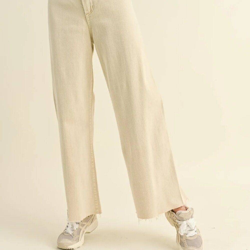Miou Muse - High Rise Raw Hem Crop Wide Leg Pant - (29" Inseam)